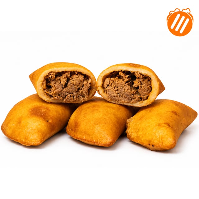 Empanada Shredded Beef/Mechada.