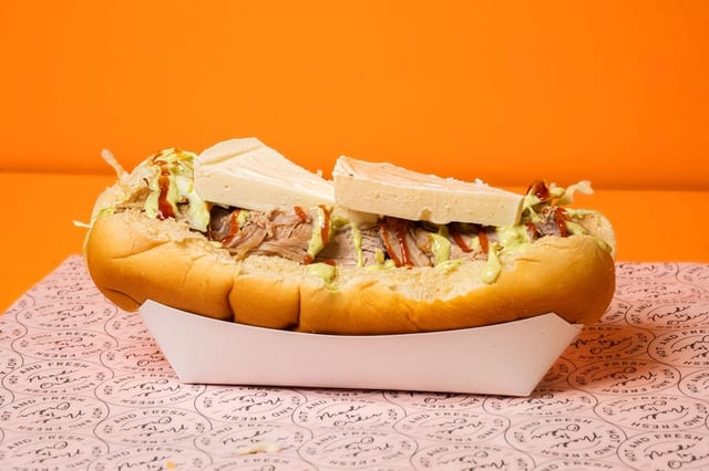 BREAD/ROASTED PORK.