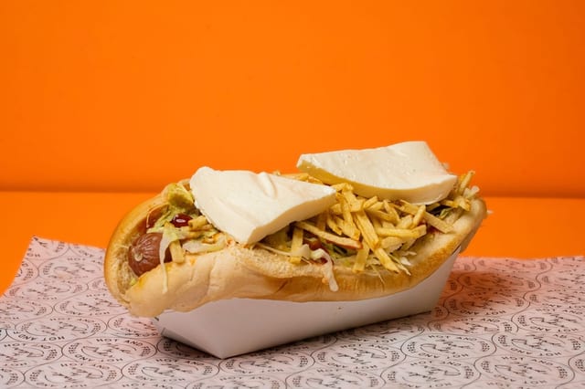 SALCHIQUESO.